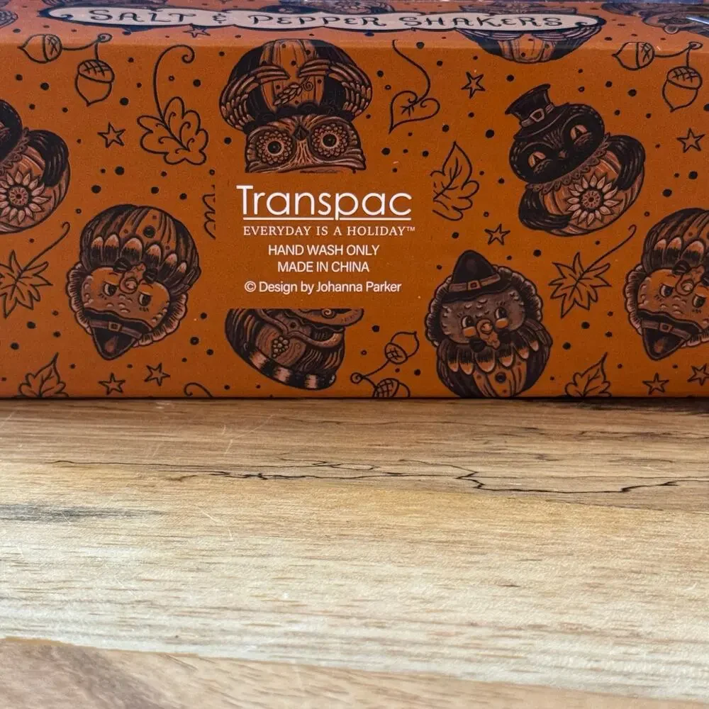 NIB Johanna Parker Carnival Cottage Halloween Owl Ceramic Salt & Pepper Shakers